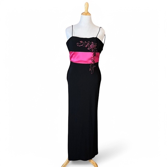 Dave & Johnny Dresses & Skirts - Y2K Dave & Johnny Prom Dress Sz 7/8 Black Pink Floral Embroidered Gown Bow
